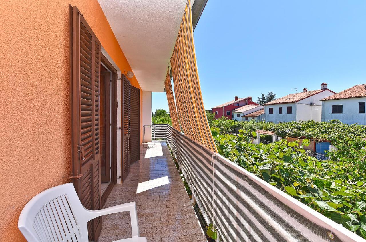 Apartments Mala Vala 925 - Adapted Фажана Экстерьер фото